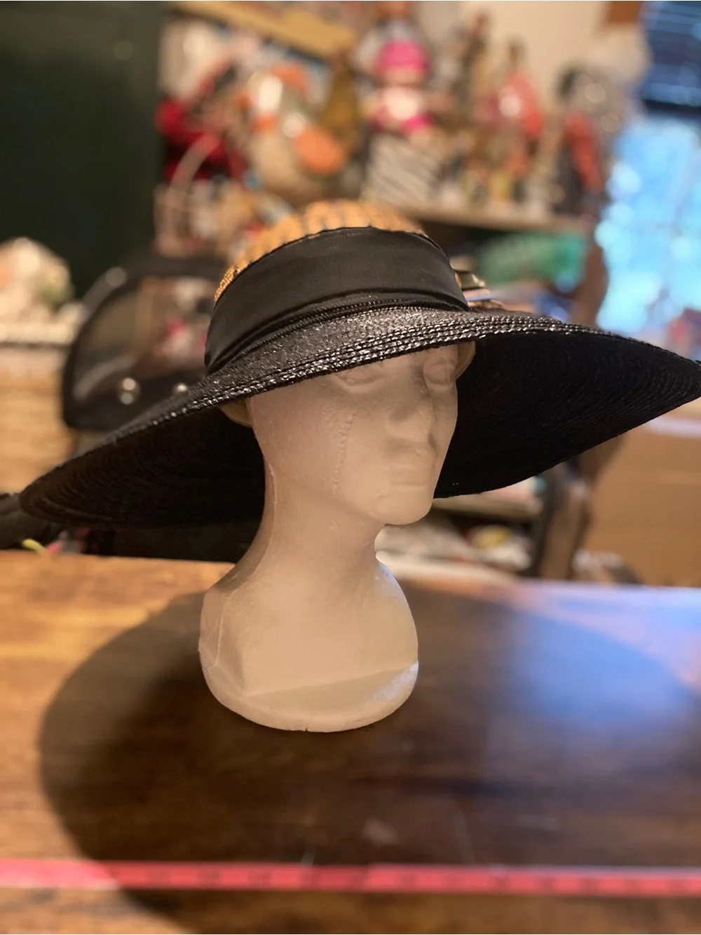 Liz Clayborne wide brim sun hat for women